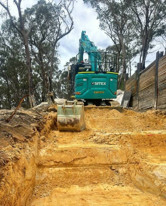 Gardens of Stone gets crushed sandstone from Mount Victoria highway works