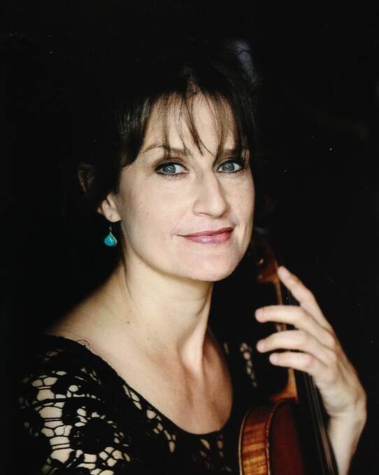 Kirsten Williams, violinist
