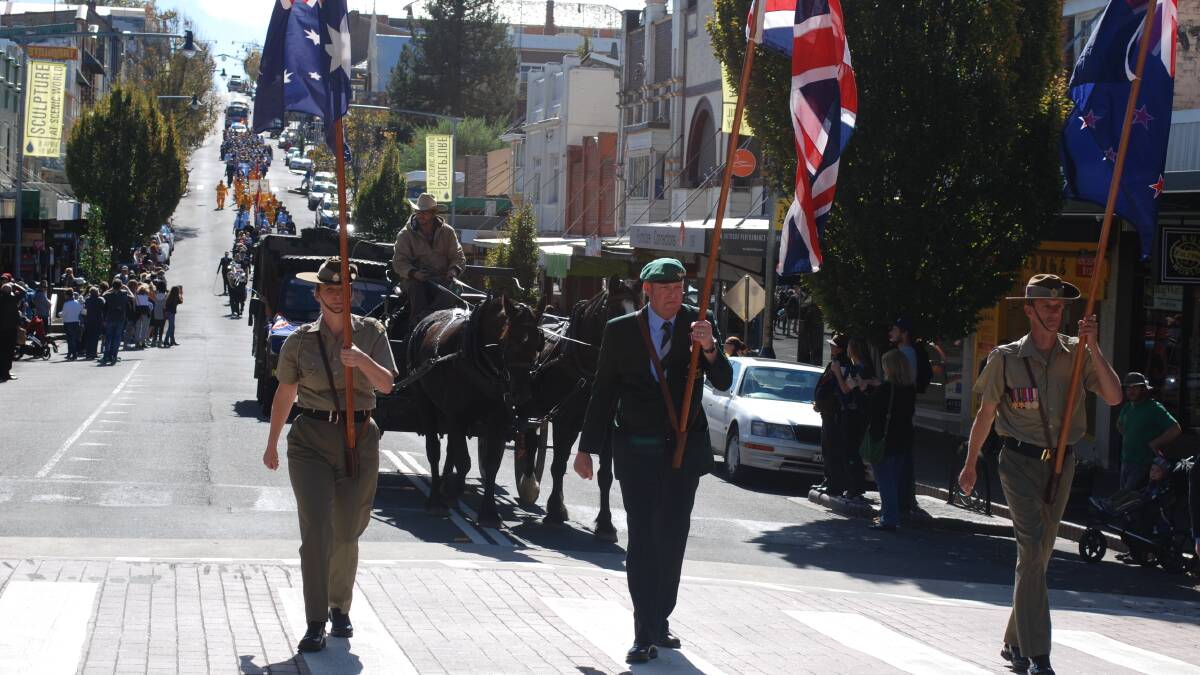 Some of the best photos from Katoomba's Anzac Day 2016
