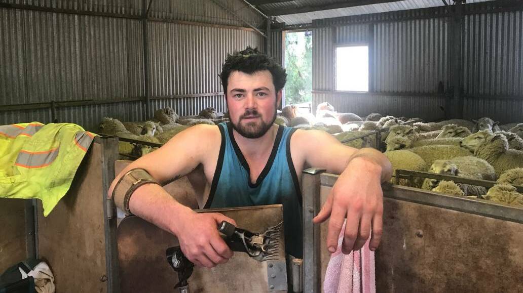 Shearer Jarrod Edyvean will put his skills to the test in a bold attempt to shear for 12 hours.