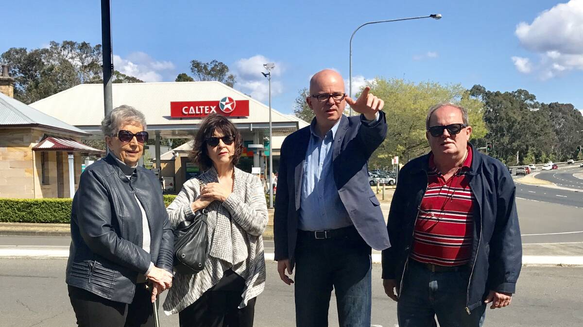 Concerned about upgrade: Mayor Mark Greenhill (third from left) with Glenbrook residents Joan Peard, Helen Moll and Carl Moll.