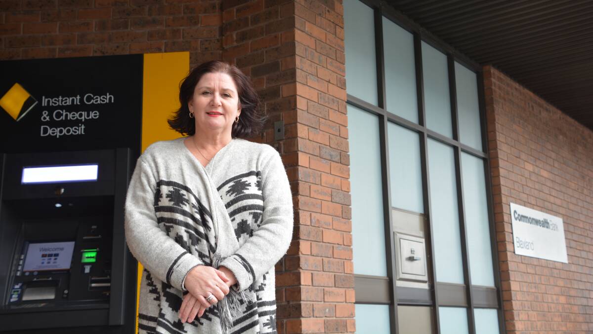 Blaxland Chamber of Commerce president Jo Bromilow has encouraged the community show their support for a Bendigo Bank branch in Blaxland.