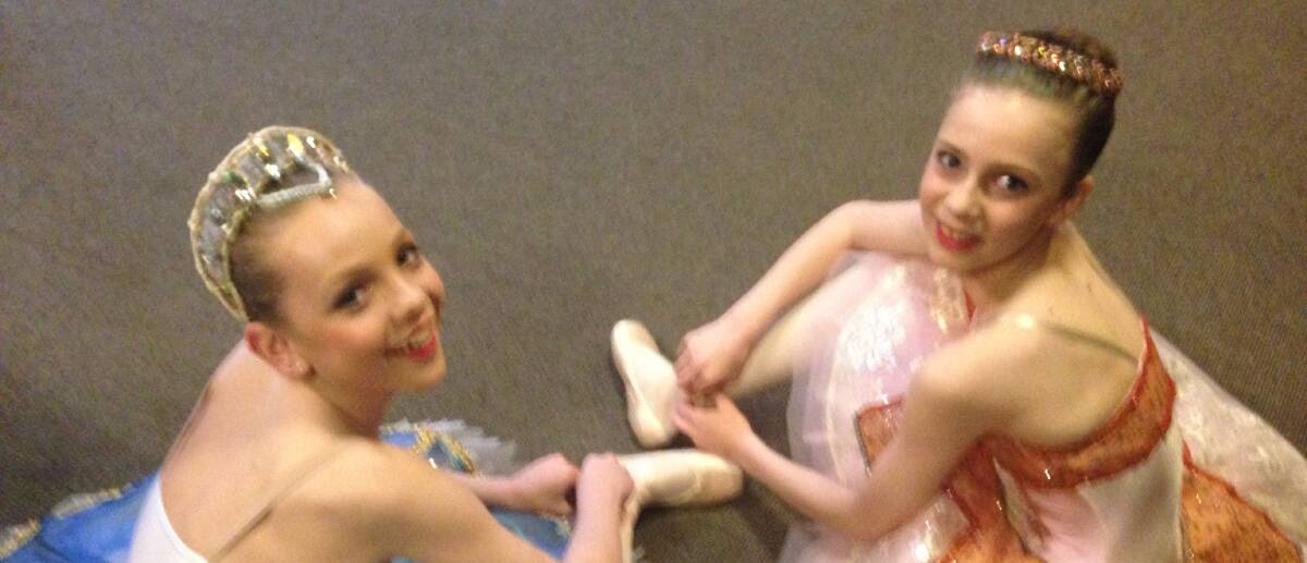 Honours: Two of Ballet Art Katoomba’s major level students, Taliya Bennet and Jenna Daly, received Hounours for their Intermediate Exam. 