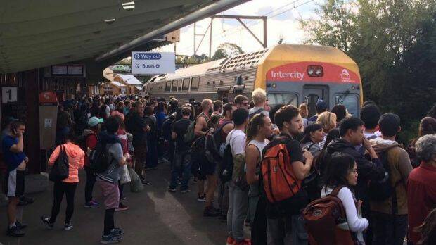 A crowd of people waiting for a train to arrive at at Katoomba Station on a Sunday afternoon. Photo: Facebook/Geoff Bennett