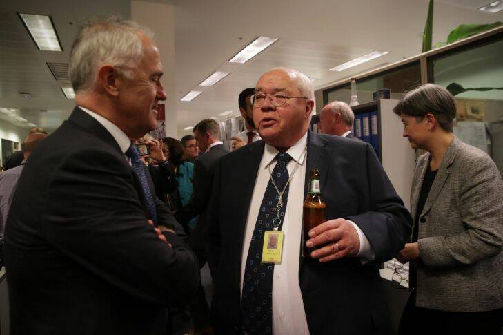 Laurie Oakes with Prime Minister Malcolm Turnbull at Parliament House in Canberra on Wednesday 16 August 2017. Fedpol. Photo: Andrew Meares 