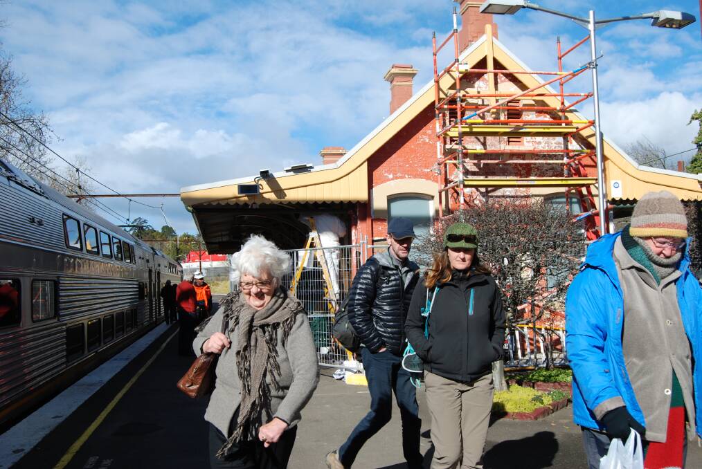 Wentworth Falls Train Station is being upgraded as part of a NSW TrainLink "refresh program", but a long-awaited lift is still some time off.