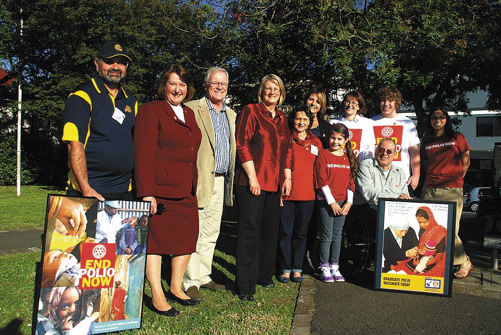 From left, Lucian Keegel (Katoomba Rotary), Blue Mountains MP Roza Sage, Keith Roffey (Rotary District Governor for District 9690), Macquarie MP Louise Markus, Susan Keegel (Katoomba Rotary), Kaia Forwood, Noel Hiffernan, (back) Maddy Forwood, Labor candidate for Macquarie Susan Templeman, Liam Bellette and Amanda Woods.