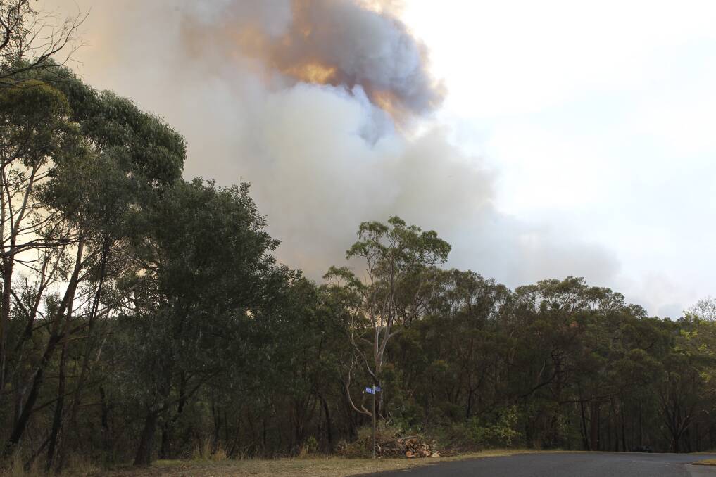 Winmalee bushfire flares up in the Blue Mountains, NSW. 19th October 2013 Photo by Janie Barrett photo.JPG