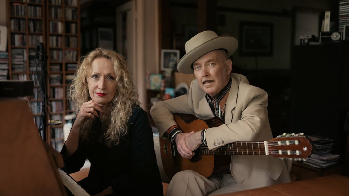 Clare Moore and Dave Graney play at the Baroque Room in Katoomba. Picture supplied
