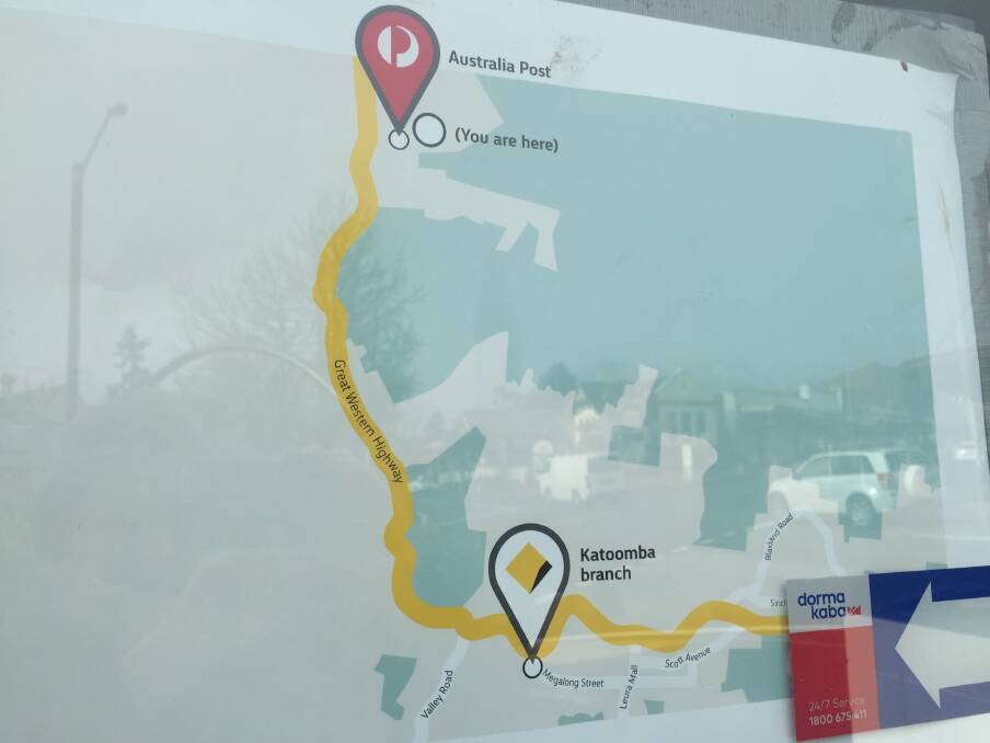 The map on the door of the closed Blackheath branch of the Commonwealth Bank doesn't name Katoomba Street, where the nearest branch is located.
