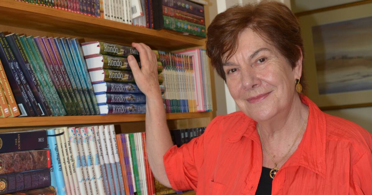 Jennifer Rowe wins Prime Minster's Literary Award | Blue Mountains ...