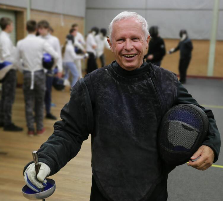 Richard Emmerick, the founder of the Mountains Fencing Club, received a Distinguished Long Service Award in November.