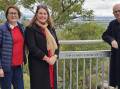 Federal Member for Macquarie Susan Templeman, NSW Member for the Blue Mountains Trish Doyle, and Blue Mountains Mayor, Cr Mark Greenhill OAM officially open the Lapstone Zig Zag and Top Points Lookout. Picture supplied