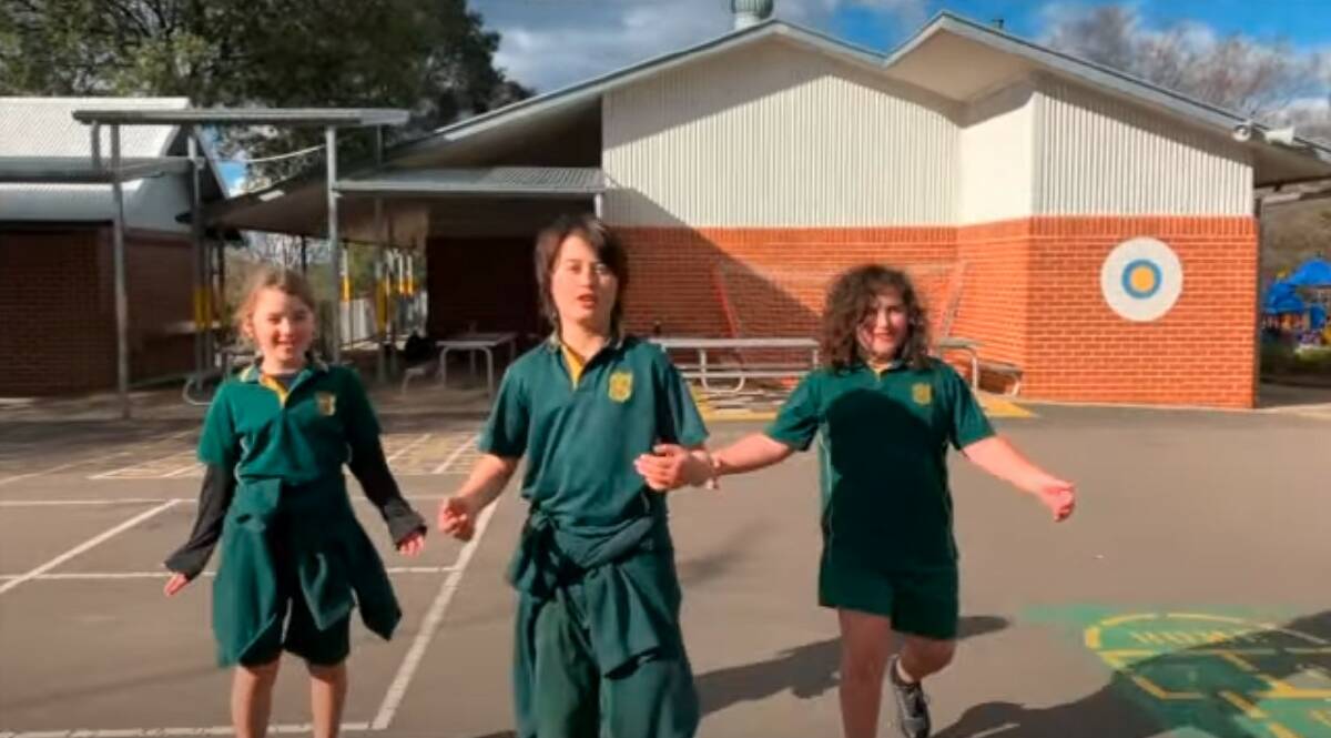 Blackheath Public School students spread the COVID-19 safety message via dance in the music video.