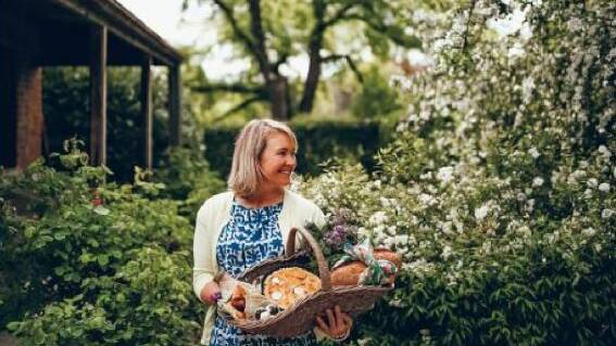 Inspired by a basket of food delivered to her doorstop in Orange just before she returned home with a newborn: Orange author Sophie Hansen is in Leura to promote the book in April.