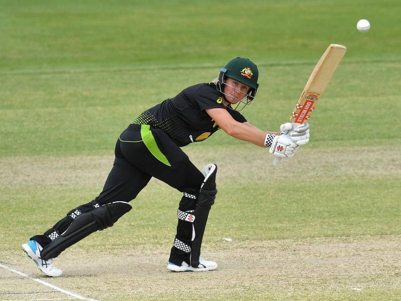 Beth Mooney is refreshingly honest about the mental battles in elite-level cricket.