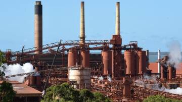 The QAL alumina refinery will share in $330 million in federal funds to reduce emissions. (Dan Peled/AAP PHOTOS)