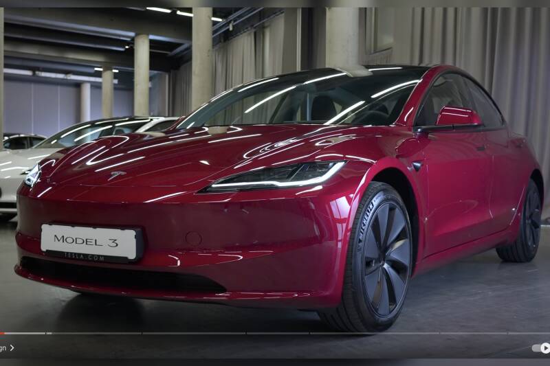The Heavily-Revamped 2024 Tesla Model 3 Gives America's Favorite Electric  Sedan A Facelift - The Autopian