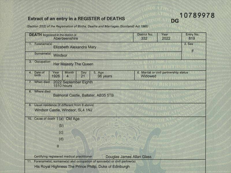The death certificate of Queen Elizabeth II states she died of old age. (AP PHOTO)