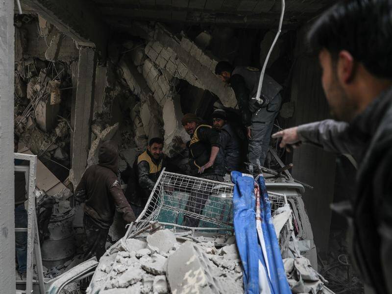 Syria's eastern Ghouta has been hit by a new wave of bombs as UN members call for a ceasefire.