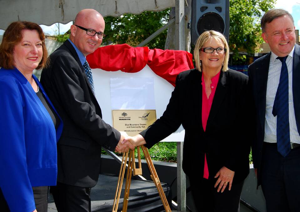 Blue Mountains mayor Mark Greenhill and Member for Macquarie Louise Markus (centre) officially open The Hub in Springwood last Saturday. They were joined by Member for Blue Mountains Roza Sage and Shadow Minister for Infrastructure and Transport Anthony Albanese.