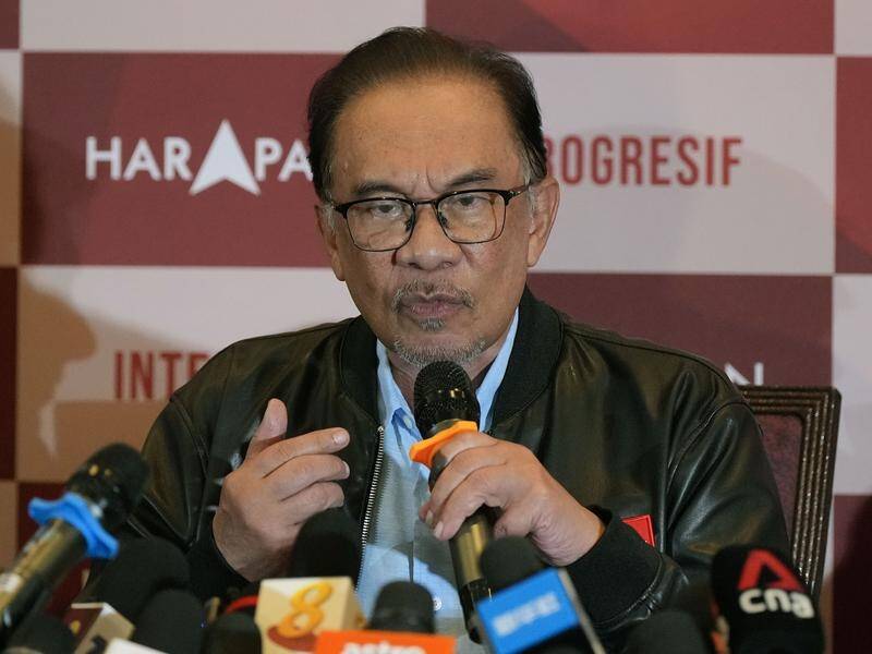 Post-election alliances could return Malaysian opposition leader Anwar Ibrahim to power. (AP PHOTO)