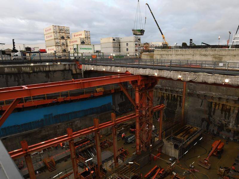 A deal to restart the West Gate Tunnel project will cost Victorian taxpayers another $1.9 billion.